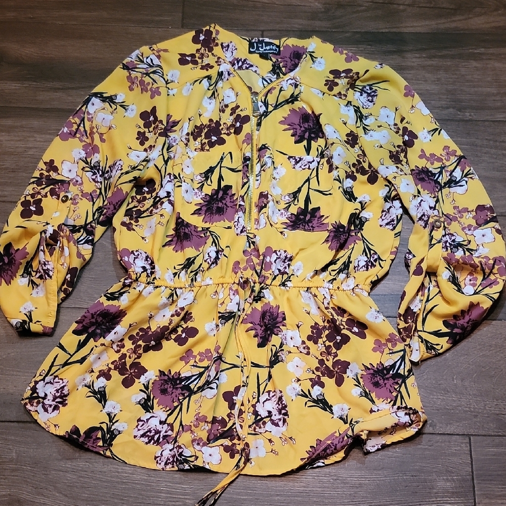 J for Justify Young Contemporary Purple Yellow 3/4 Sleeve Tie Front Blouse